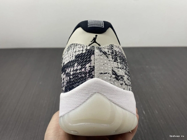 Low Light Jordan 11 CD6847-002 Snake Retro Bone 1118